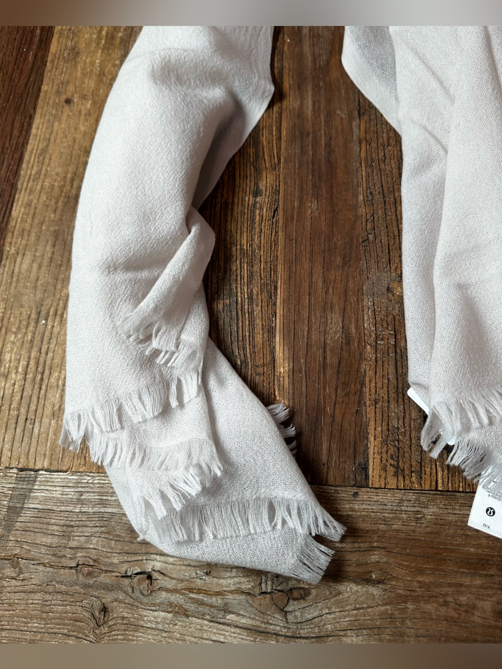 lululemon athletica Cream Lightweight Scarf - Picture 10 of 10
